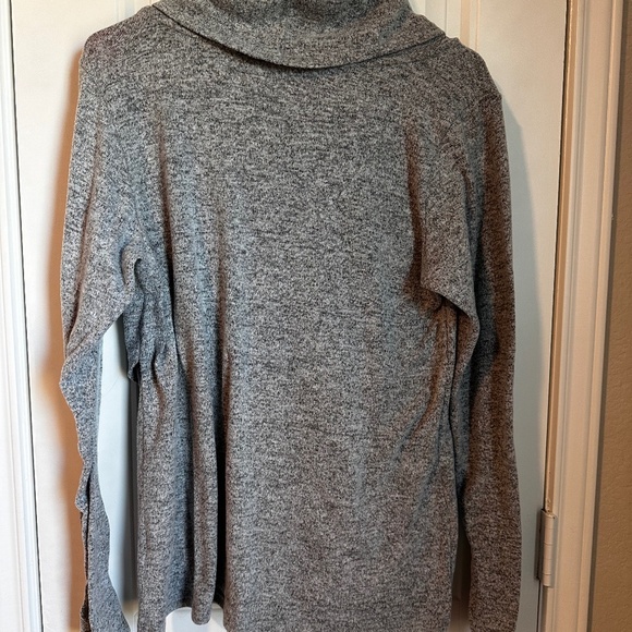 Loveappella Heather Grey cowl neck, asymmetrical sweater in large - Picture 2 of 10